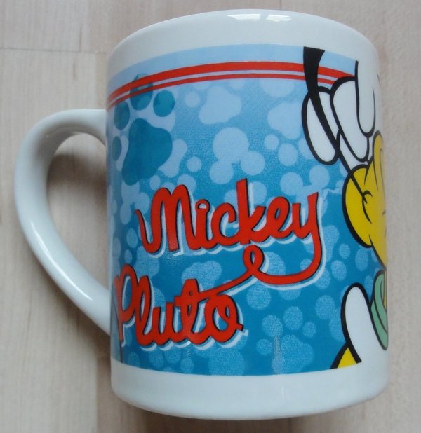 Disney Micky Maus Mickey und Pluto Porzellan Tasse Becher